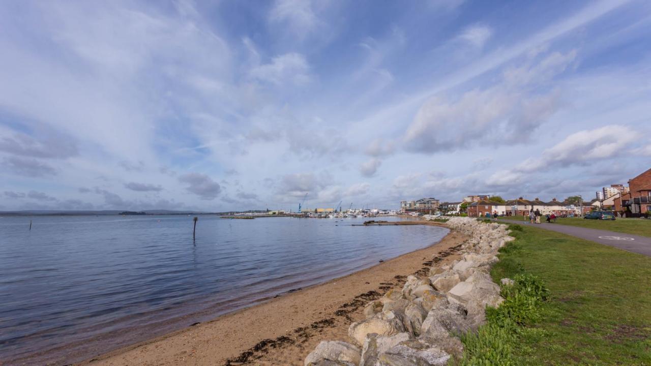 Fantasea Villa Poole Kültér fotó
