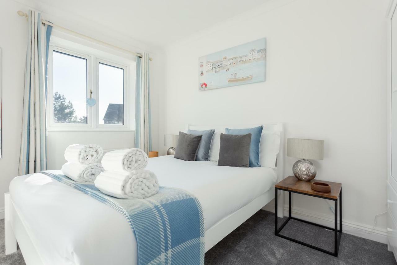 Fantasea Villa Poole Kültér fotó
