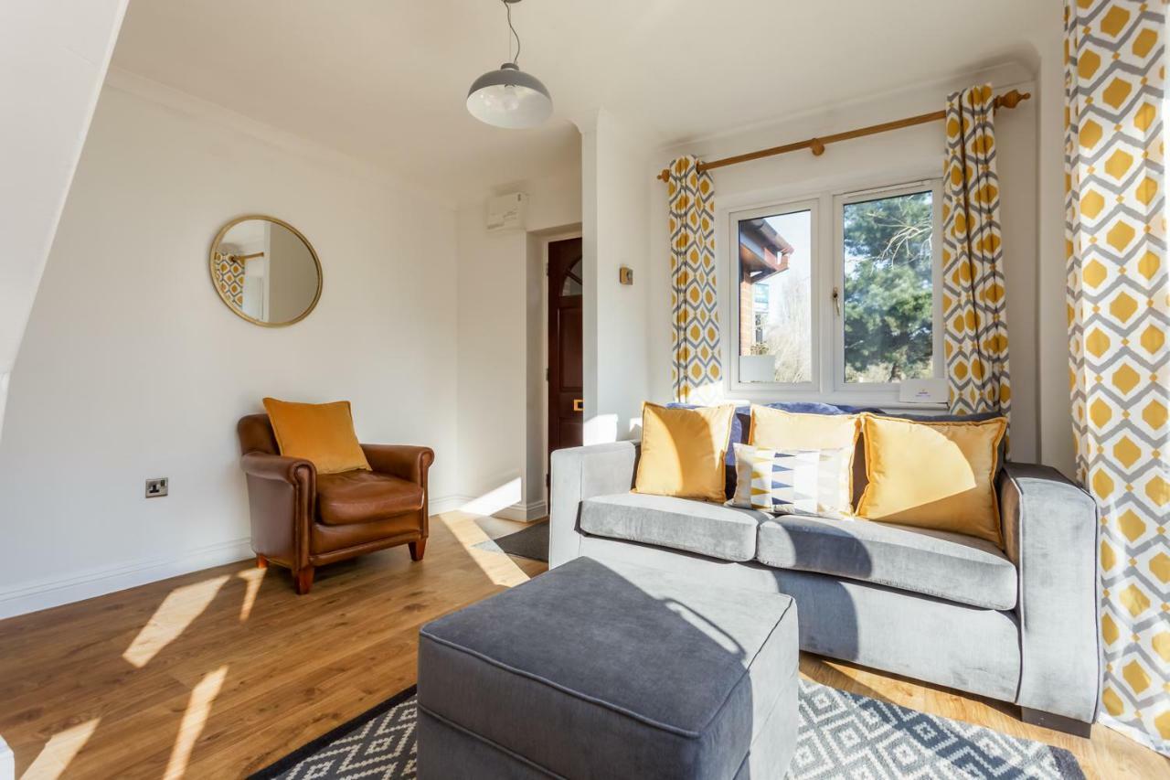 Fantasea Villa Poole Kültér fotó