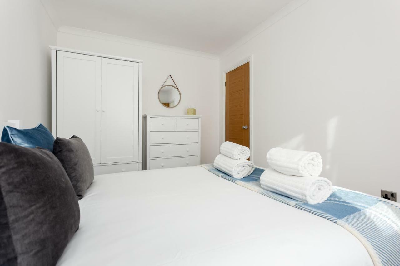Fantasea Villa Poole Kültér fotó